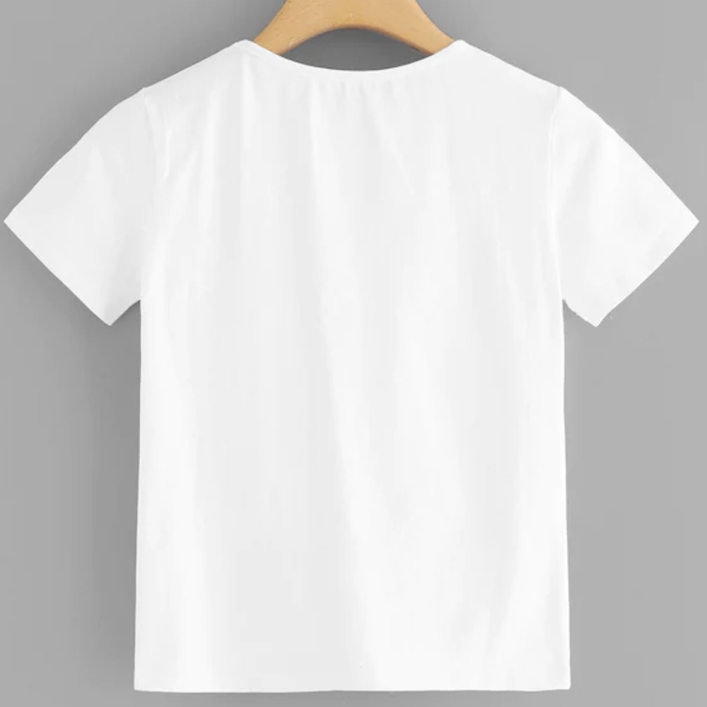 Graphic Tee 🖤 - Picture 5 of 6